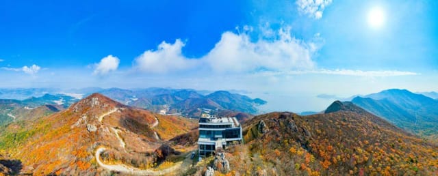 oedo-botania-island-geoje-panorama-cable-car-haegeumgang-hill-of-wind-day-tour-korea-pelago0.jpg